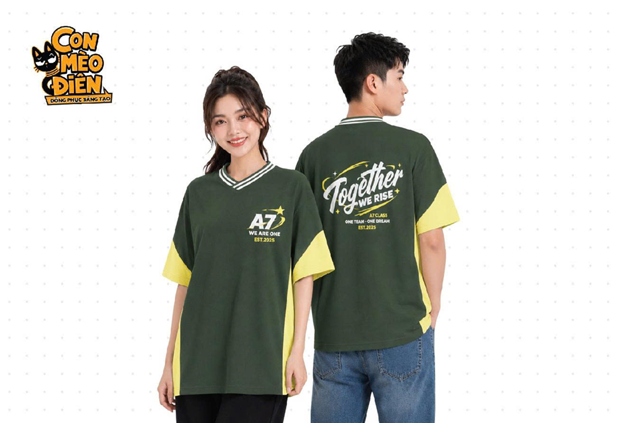 Áo thun lớp Together We Rise màu xanh lá phối be